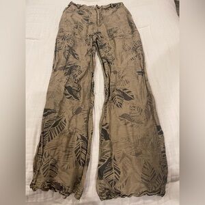Chico’s Silk Linen Leaf Print Pants Women’s Size 0 Wide Leg Tropical Boho Pocket
